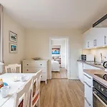 Fewo1846 - Adlerhorst - Dachgeschosswohnung Mit 2 Schlafzimmern Appartement *