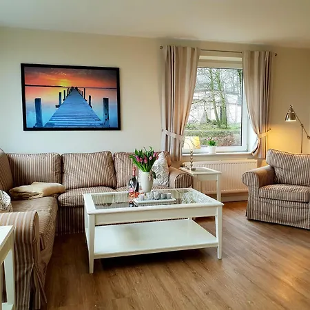 Fewo1846 - Adlerhorst - Dachgeschosswohnung Mit 2 Schlafzimmern アパート