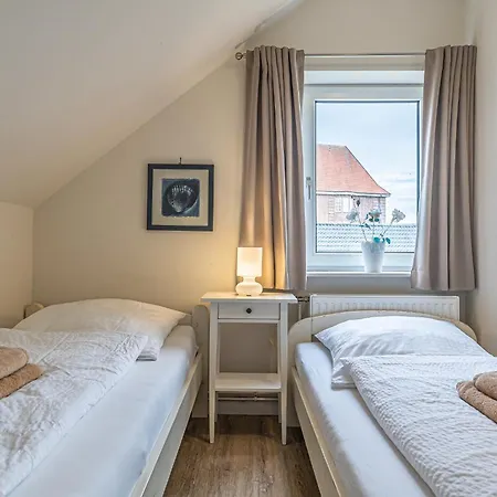Fewo1846 - Adlerhorst - Dachgeschosswohnung Mit 2 Schlafzimmern